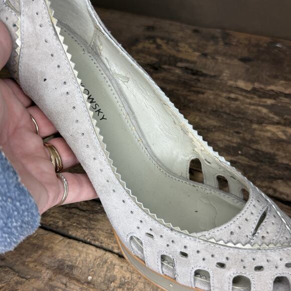 B Makowsky Gray Suede Peep Toe Cutout Platform Heels Women’s Size 9.5M - Picture 7 of 9
